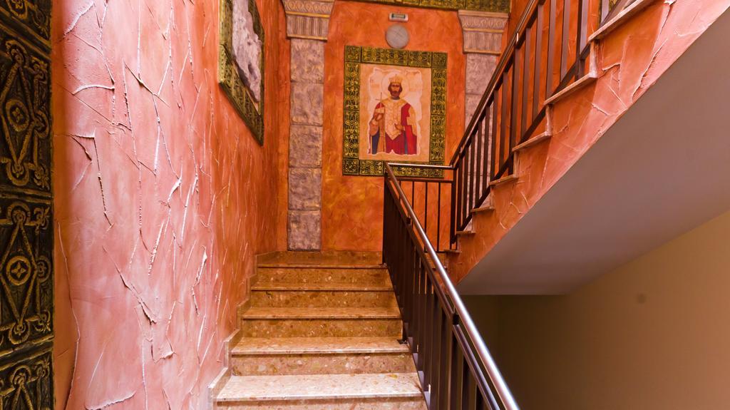 Nadejda