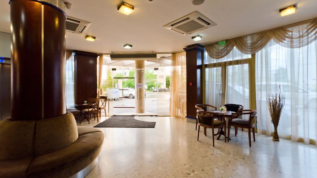 Hotel Nadejda Sofía