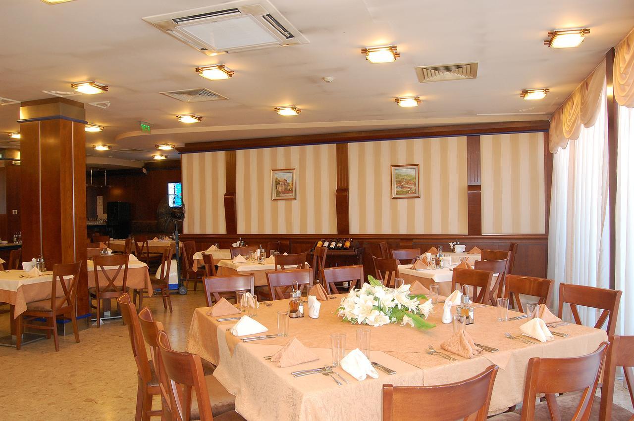 Nadejda Hotel