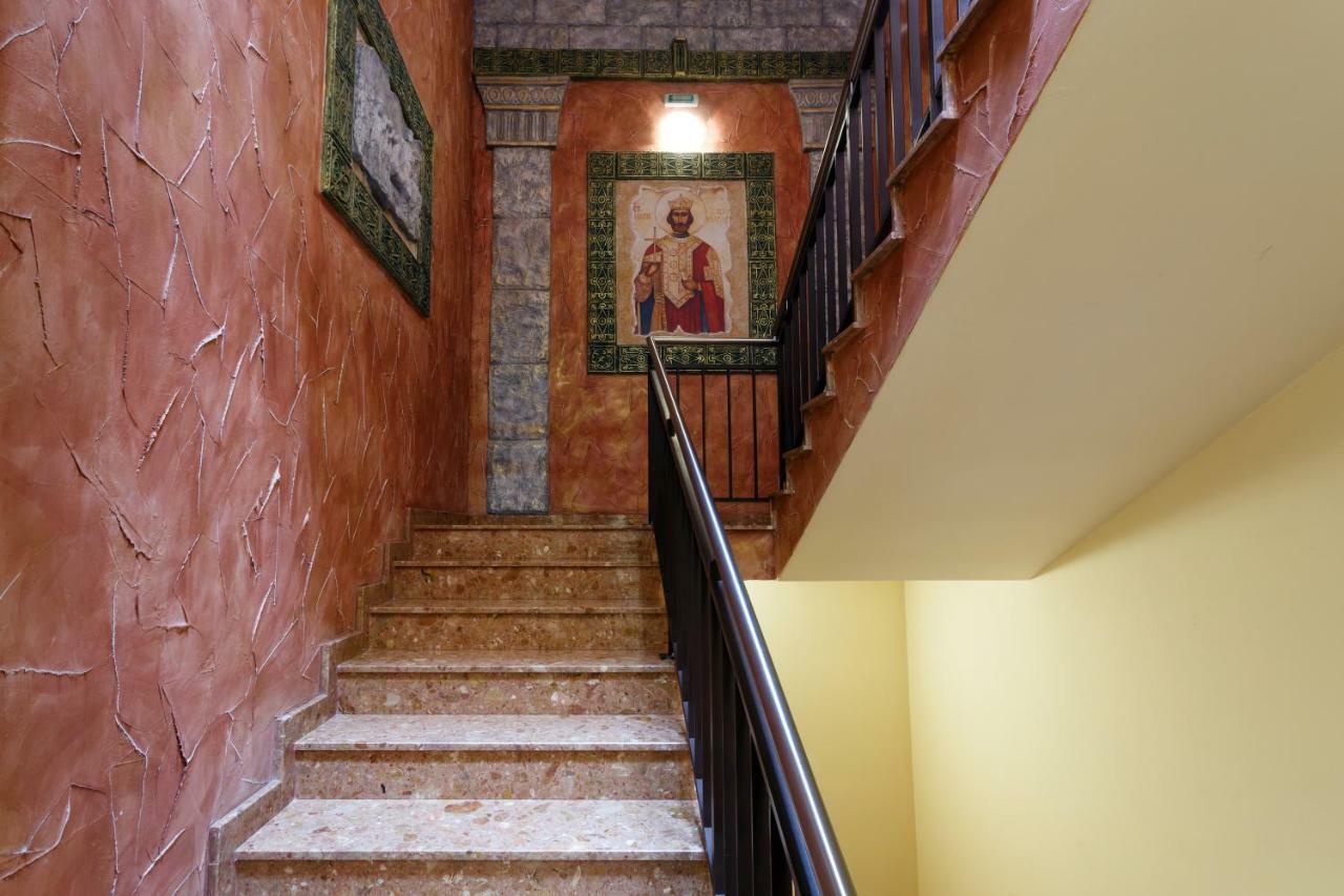 Hotel Nadejda