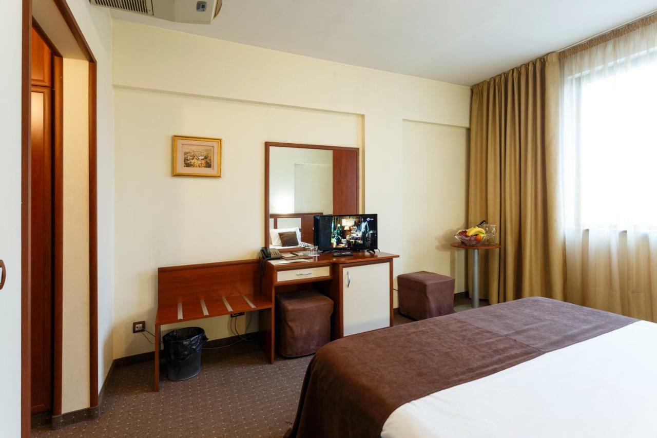 Hotel Nadejda Sofia
