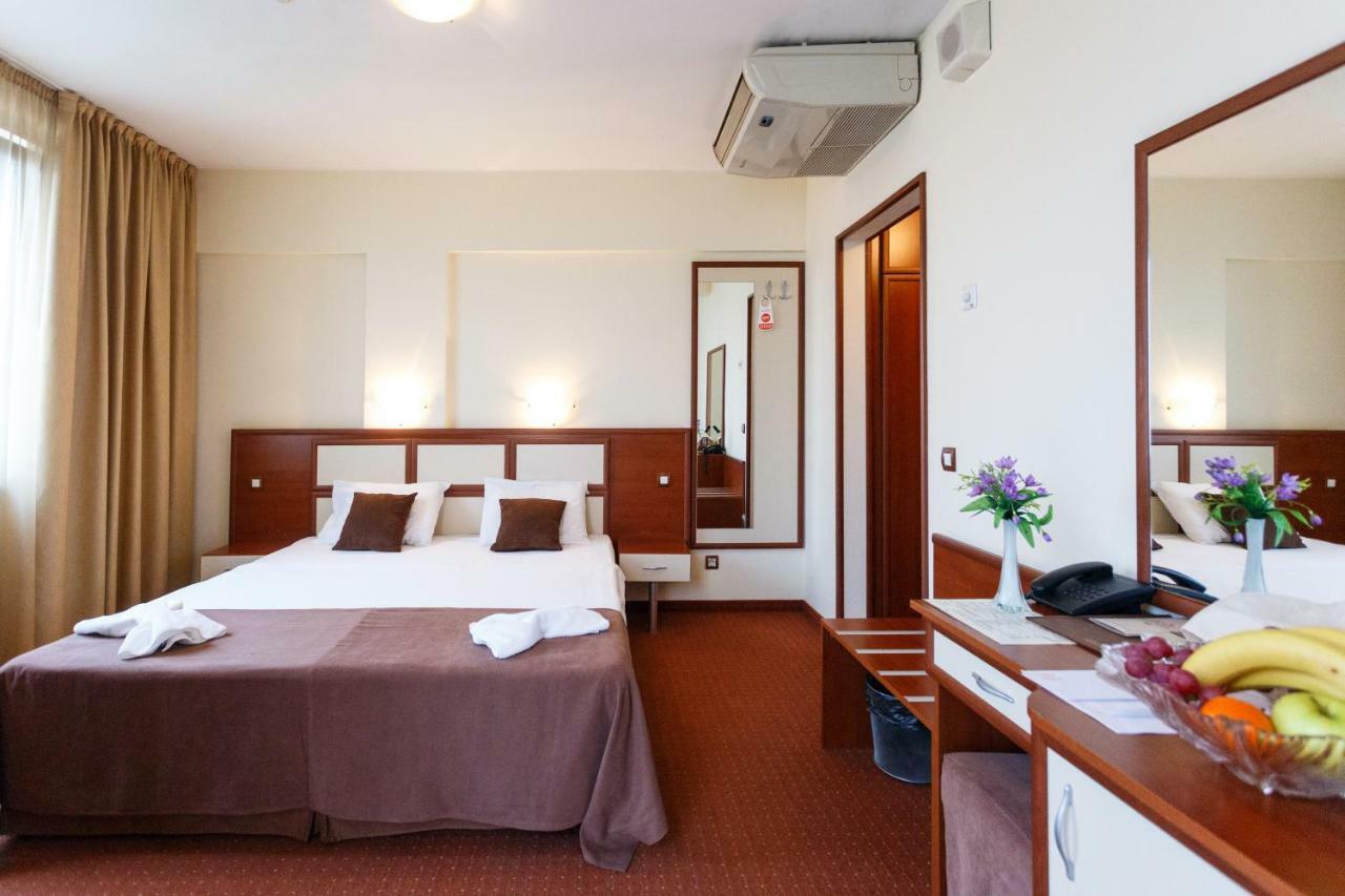 Hotel Nadejda