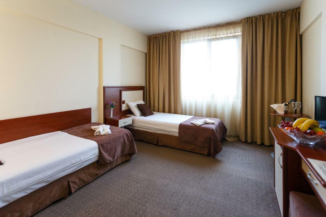 Hotel Nadejda Sofia