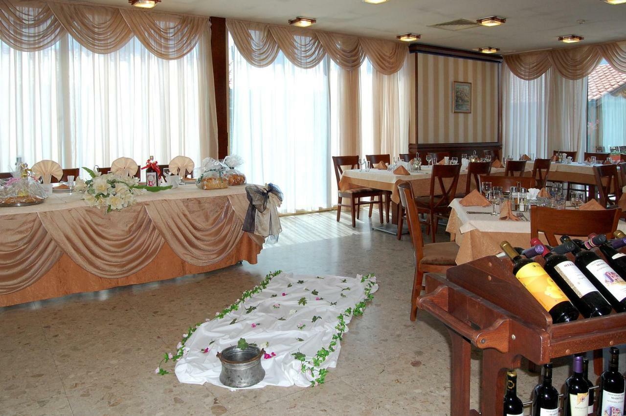 Nadejda 3*